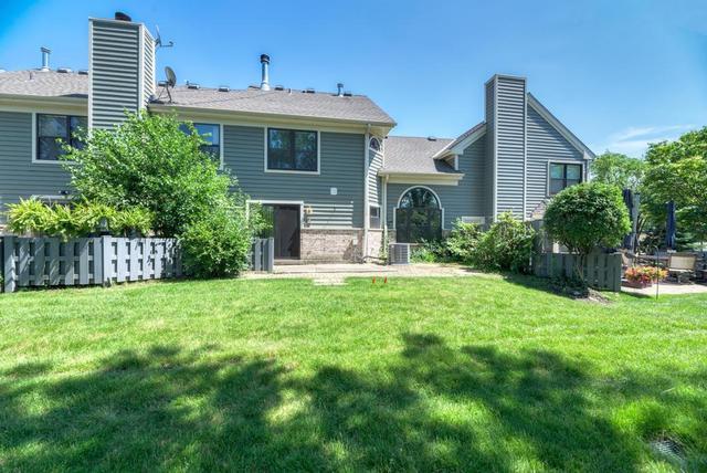 2716 Burton Drive, Westchester, IL 60154