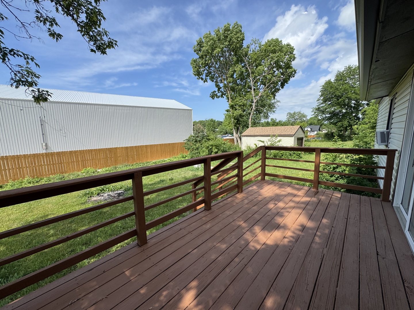 42309 N Woodbine Avenue, Antioch, IL 60002