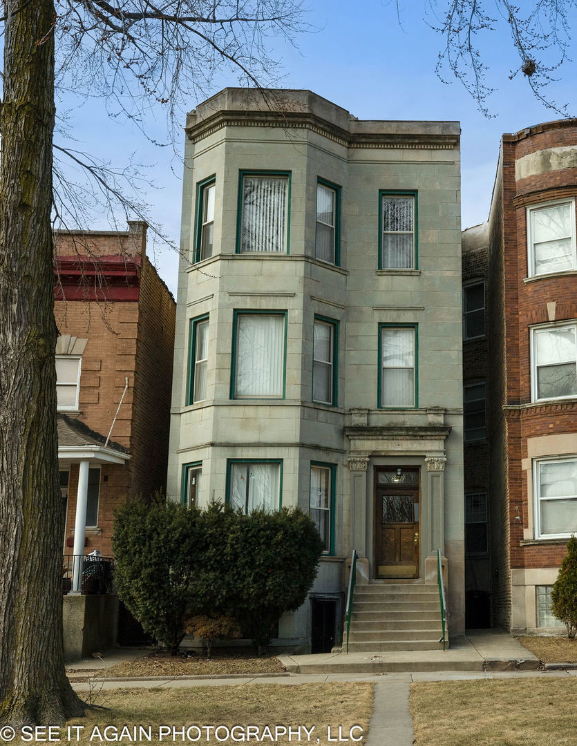5942 S Calumet Avenue, Chicago, IL 60637