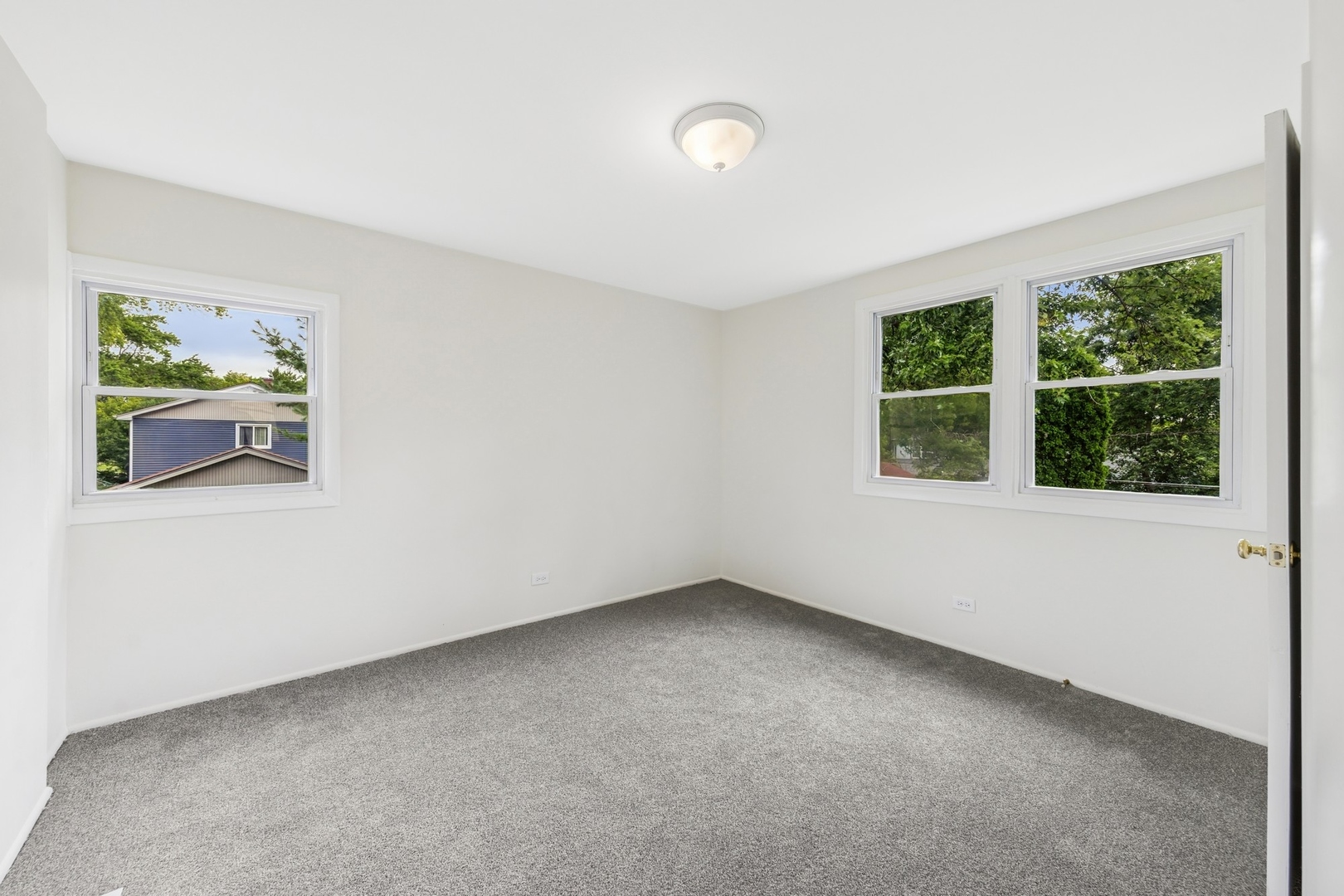 N631 Knollwood Drive, Wheaton, IL 60187