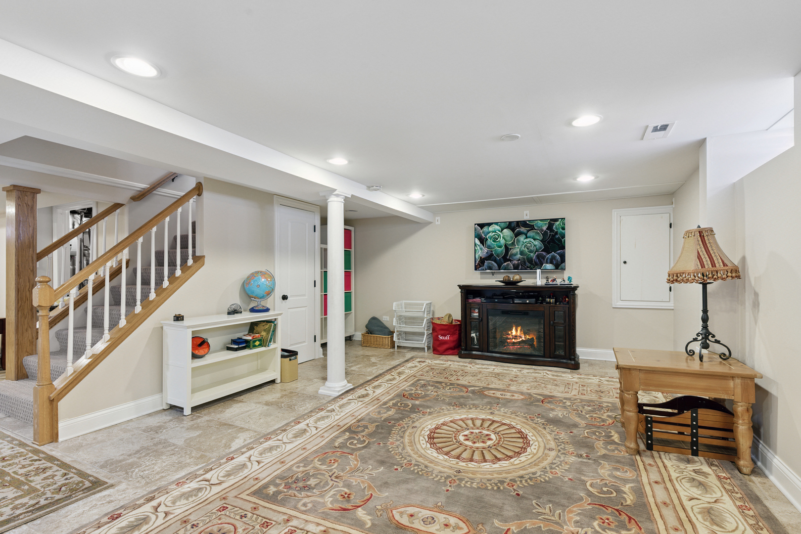604 S Stone Avenue, La Grange, IL 60525