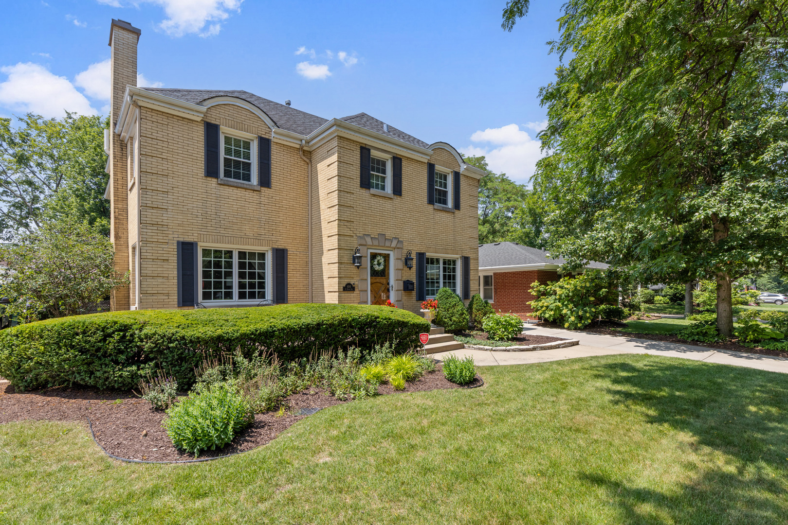 604 S Stone Avenue, La Grange, IL 60525