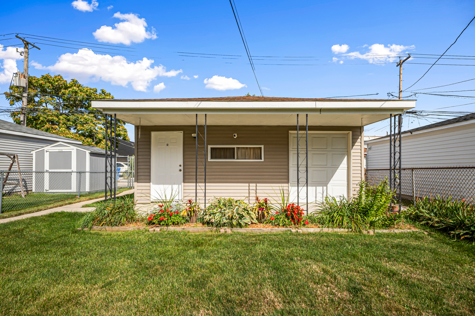 9215 S Green Street, Chicago, IL 60620