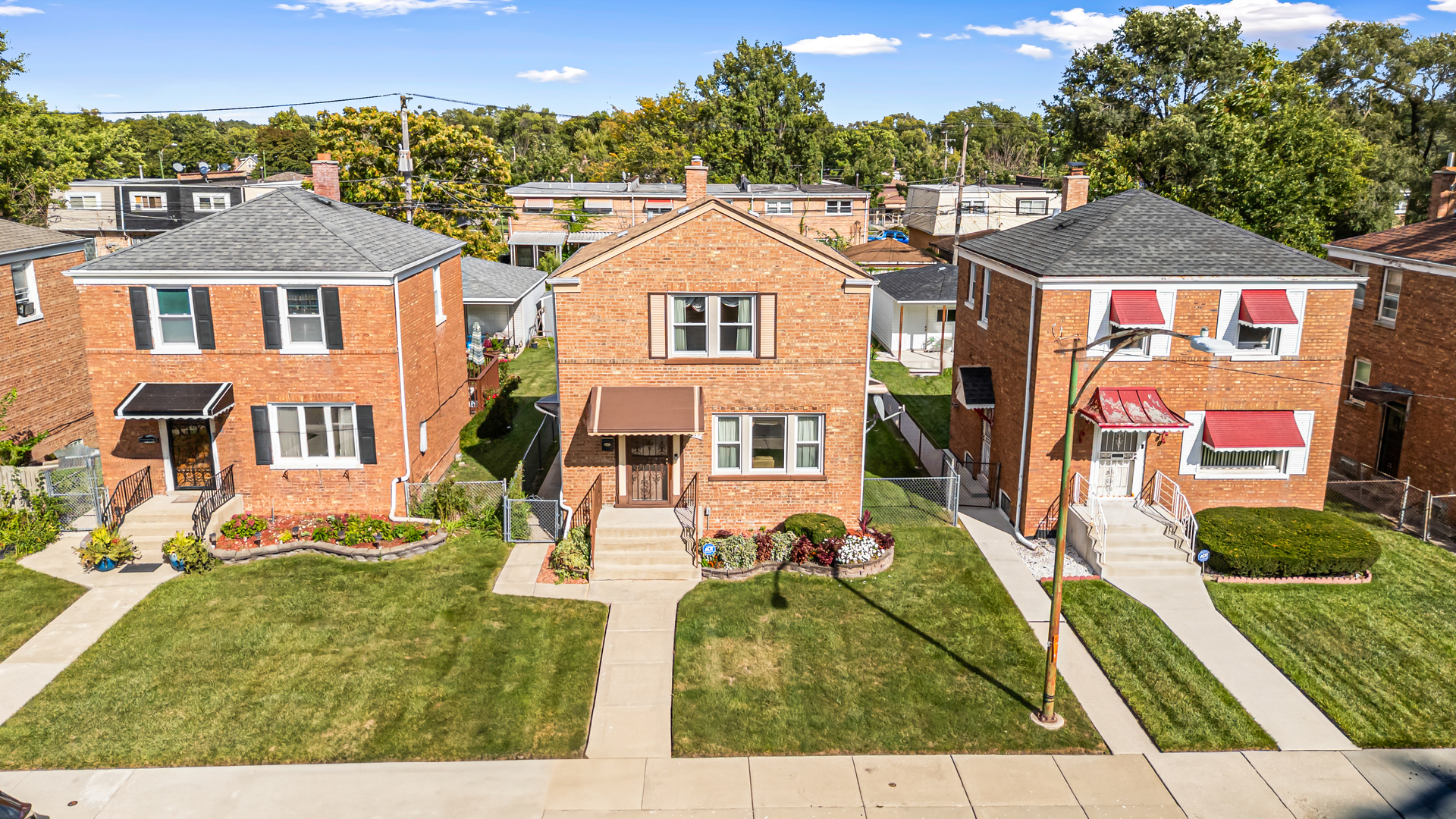 9215 S Green Street, Chicago, IL 60620