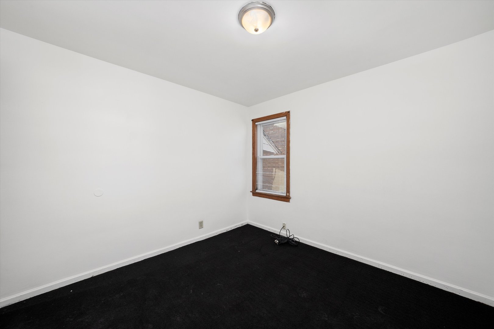 12216 S Carpenter Street, Chicago, IL 60643