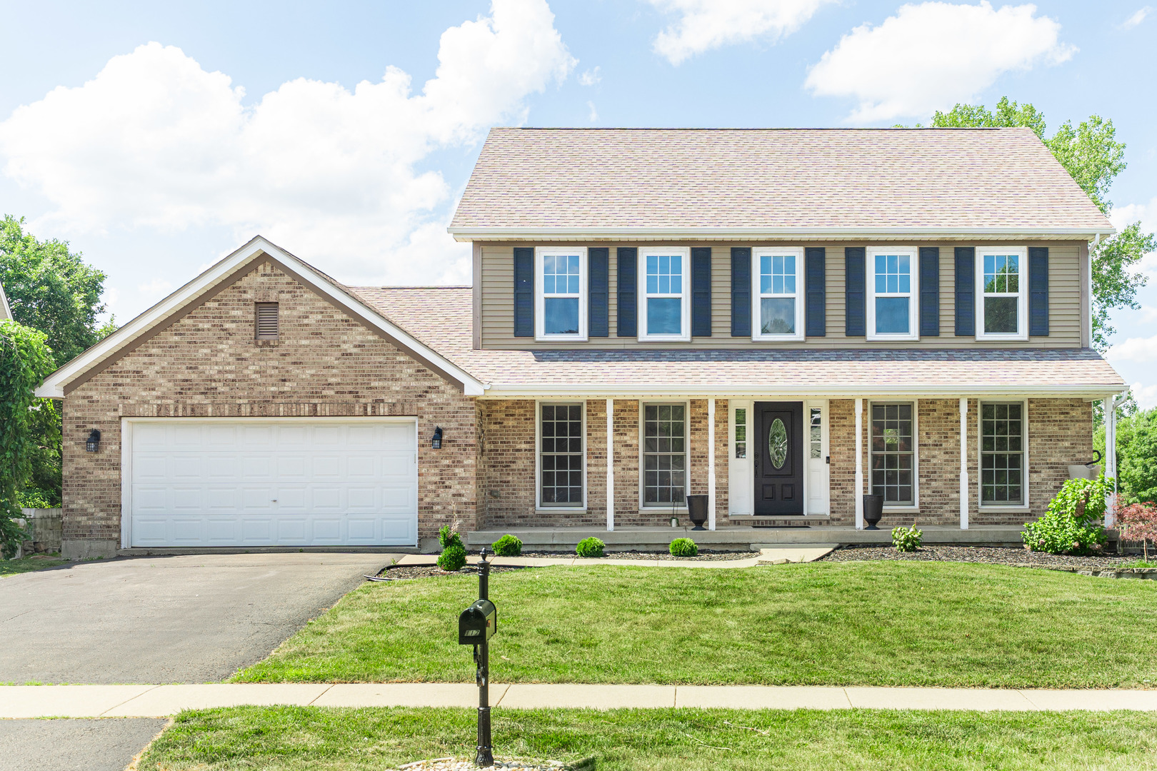 117 DEVONSHIRE Drive, DeKalb, IL 60115