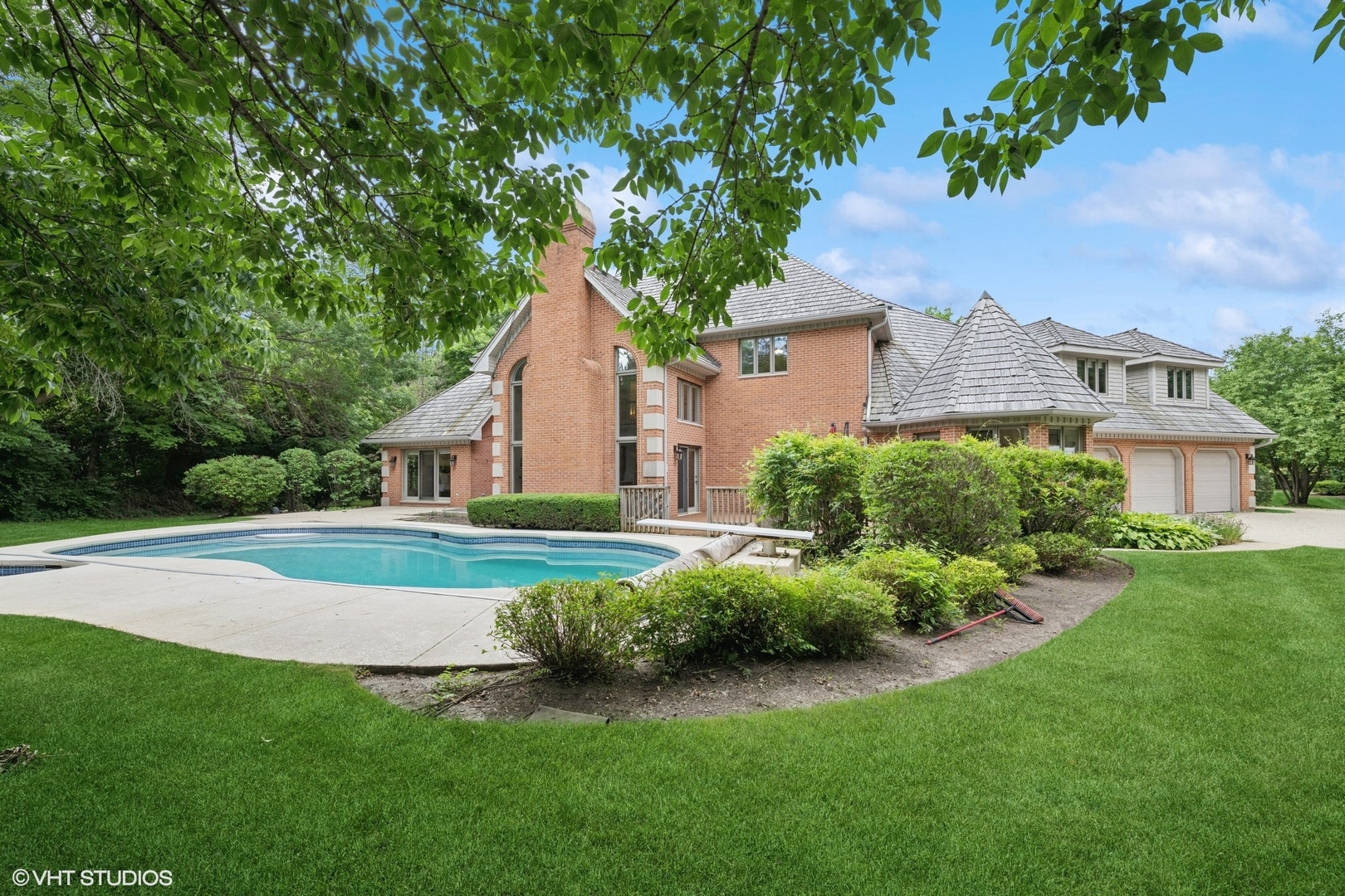 4498 Hamelton Court, Long Grove, IL 60047