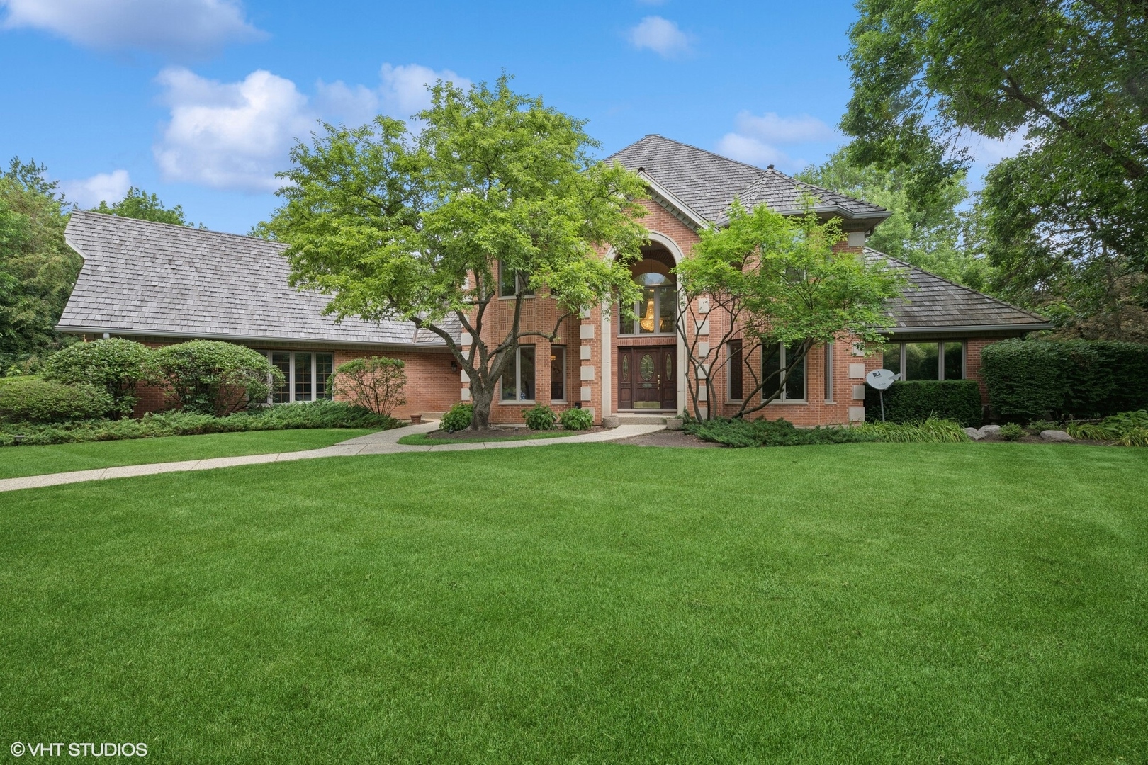 4498 Hamelton Court, Long Grove, IL 60047