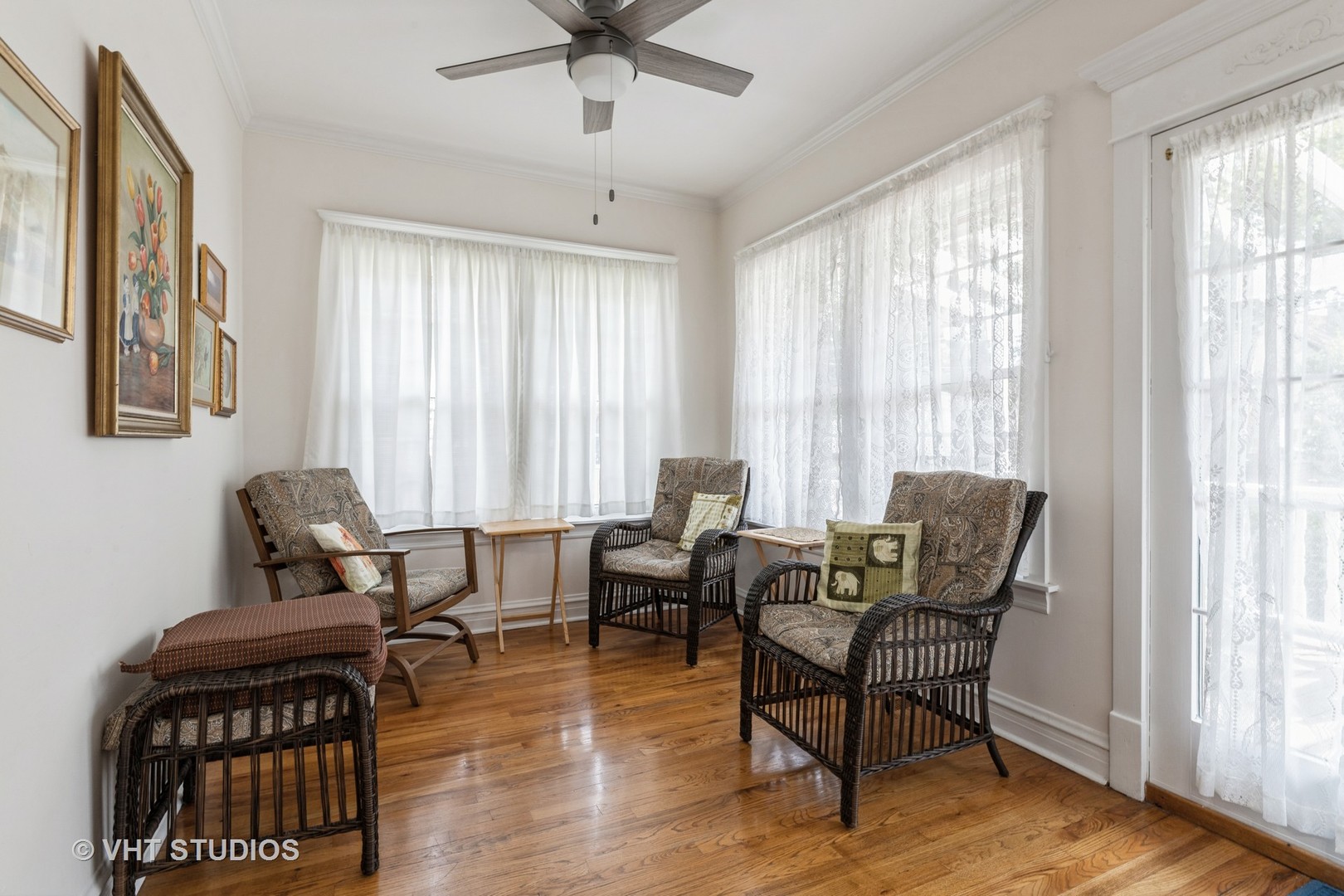 5933 N Harlem Avenue, Chicago, IL 60631