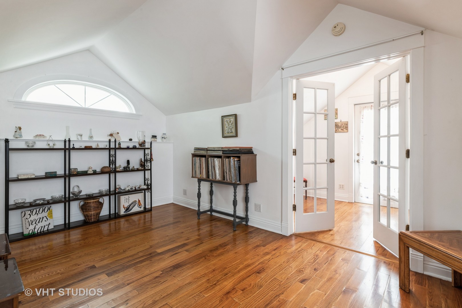 5933 N Harlem Avenue, Chicago, IL 60631