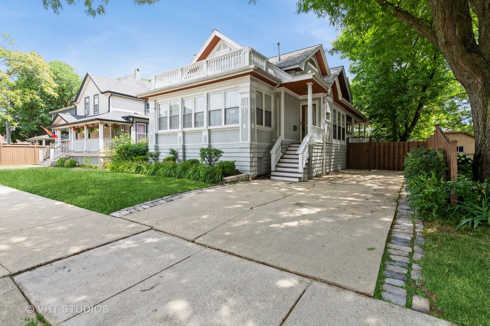 5933 N Harlem Avenue, Chicago, IL 60631