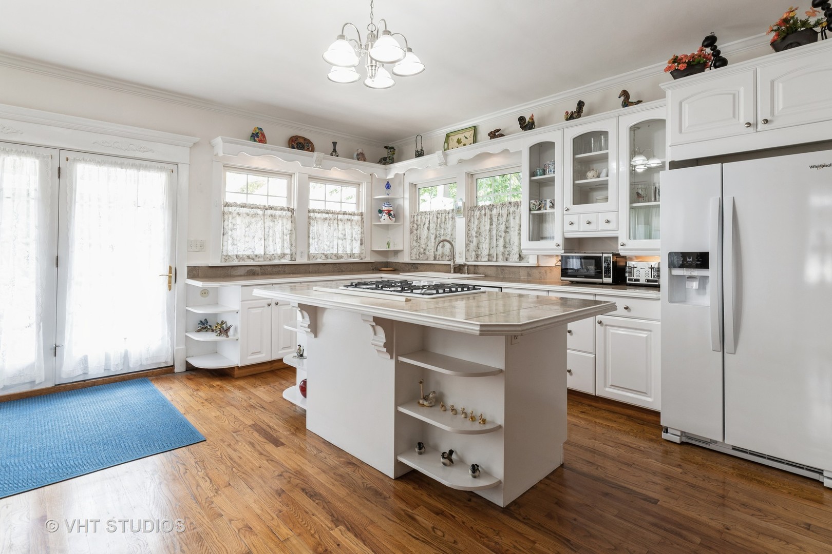 5933 N Harlem Avenue, Chicago, IL 60631