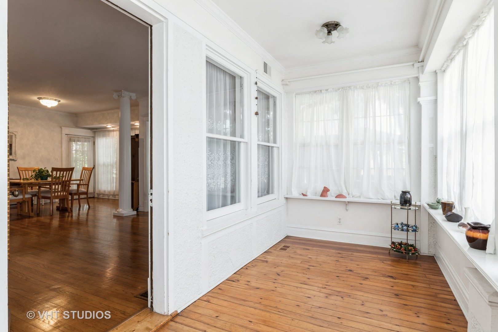 5933 N Harlem Avenue, Chicago, IL 60631