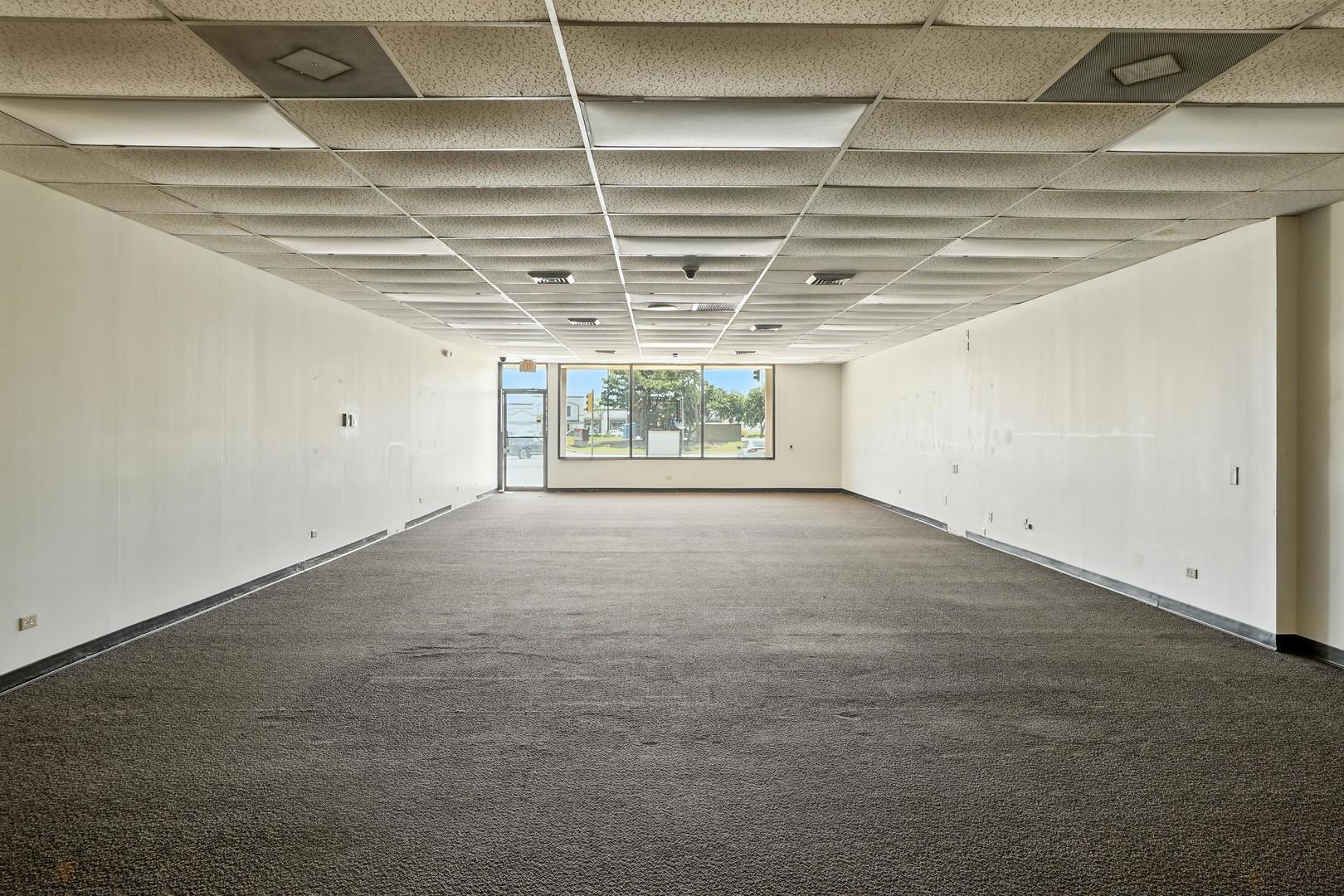 1500 S Lake Street, Mundelein, IL 60060