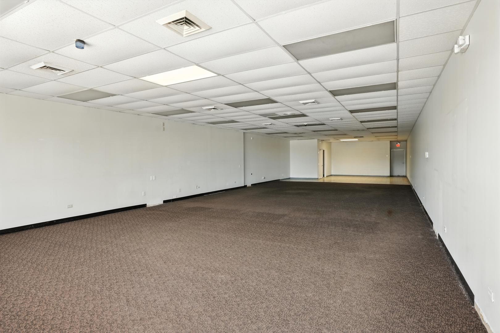 1500 S Lake Street, Mundelein, IL 60060