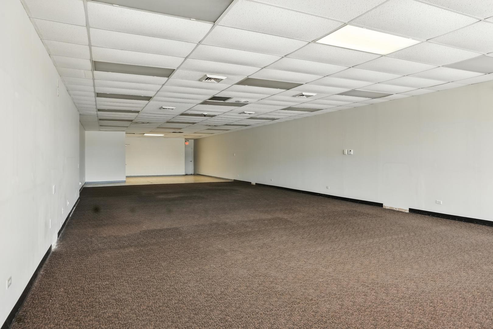 1500 S Lake Street, Mundelein, IL 60060