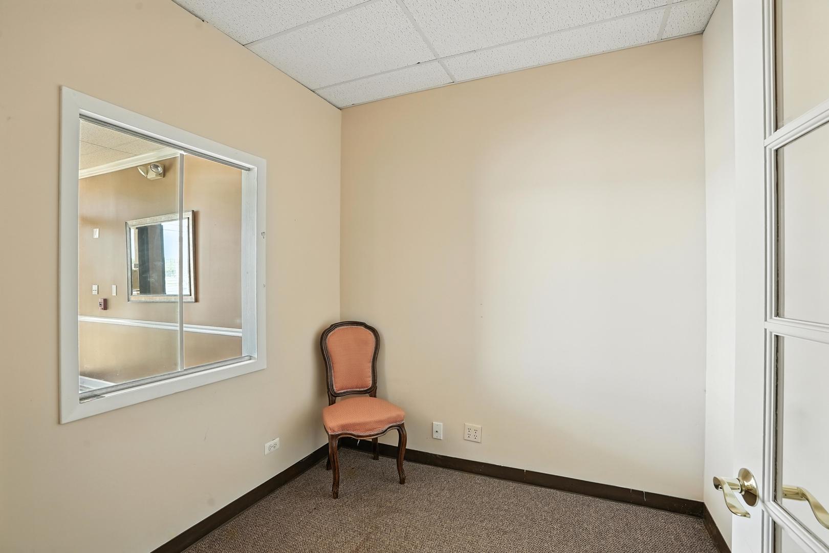 1500 S Lake Street, Mundelein, IL 60060