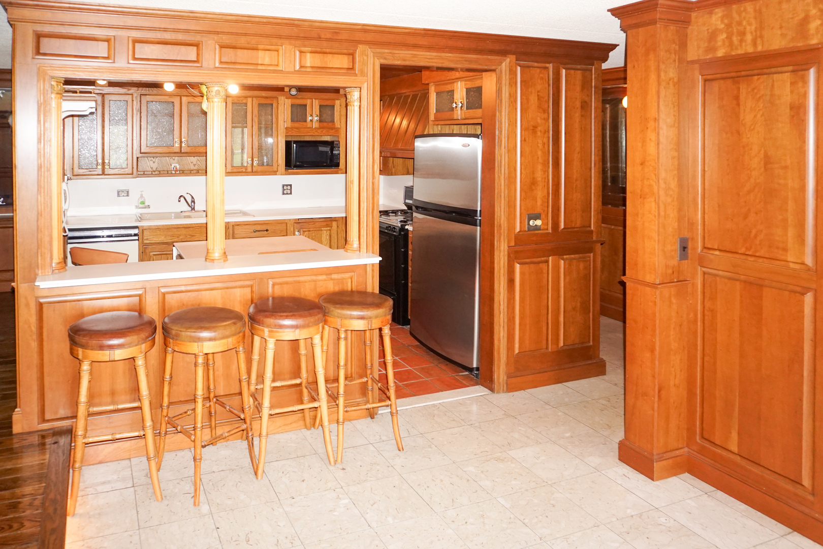 7650 W Lawrence Avenue #201, Norridge, IL 60706