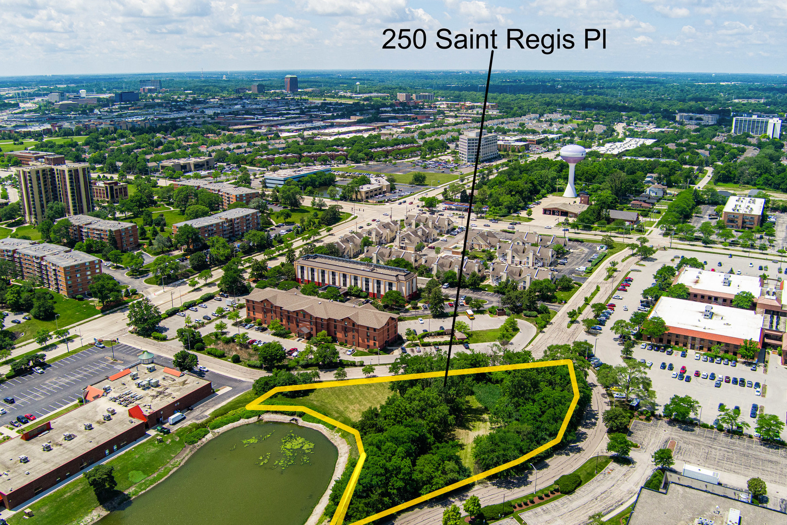 250 St Regis, Lombard, IL 60148