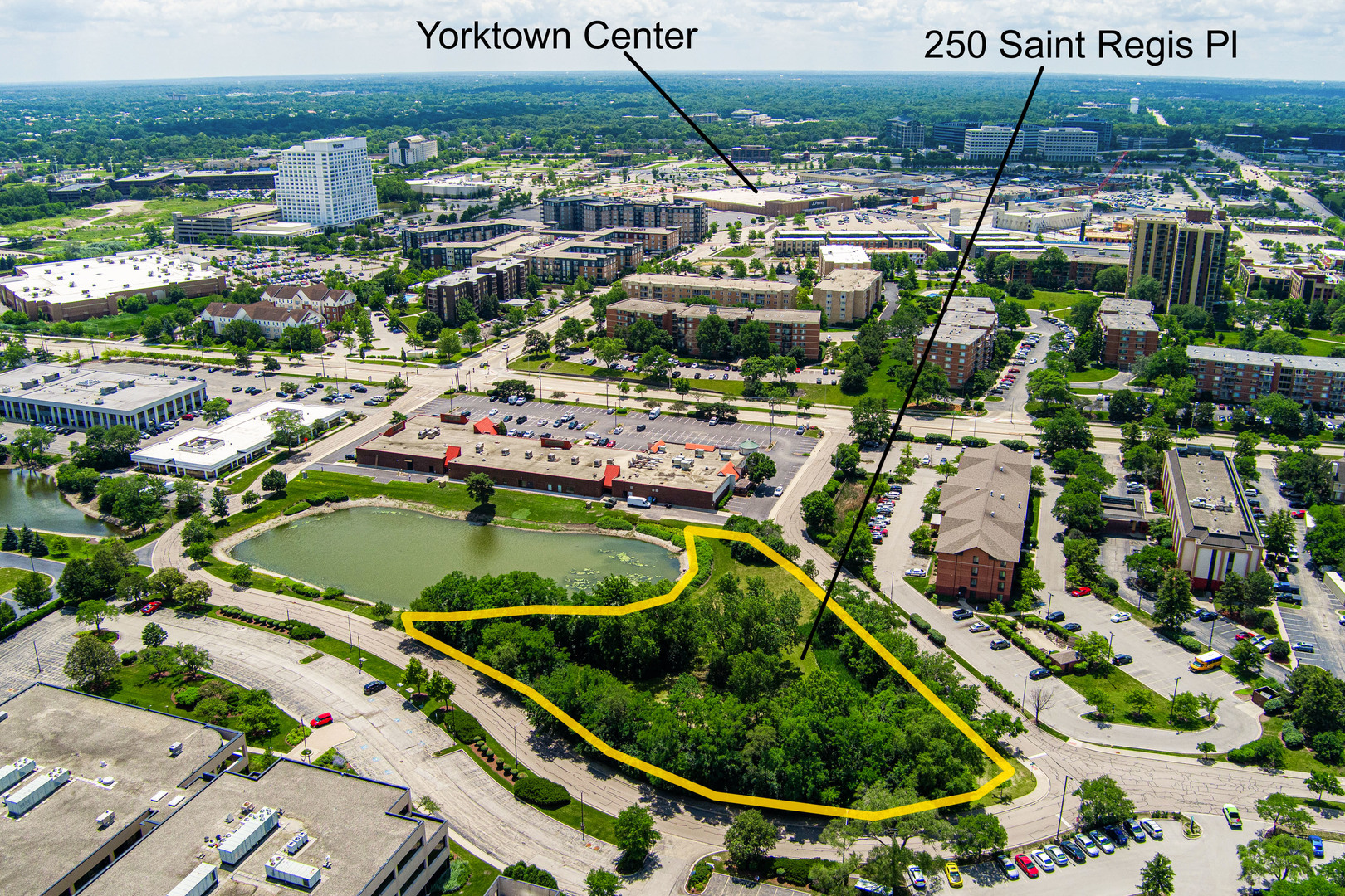 250 St Regis, Lombard, IL 60148