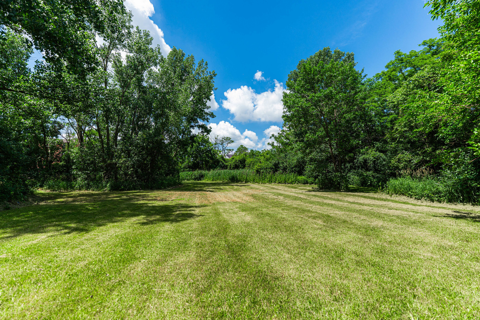 250 St Regis, Lombard, IL 60148