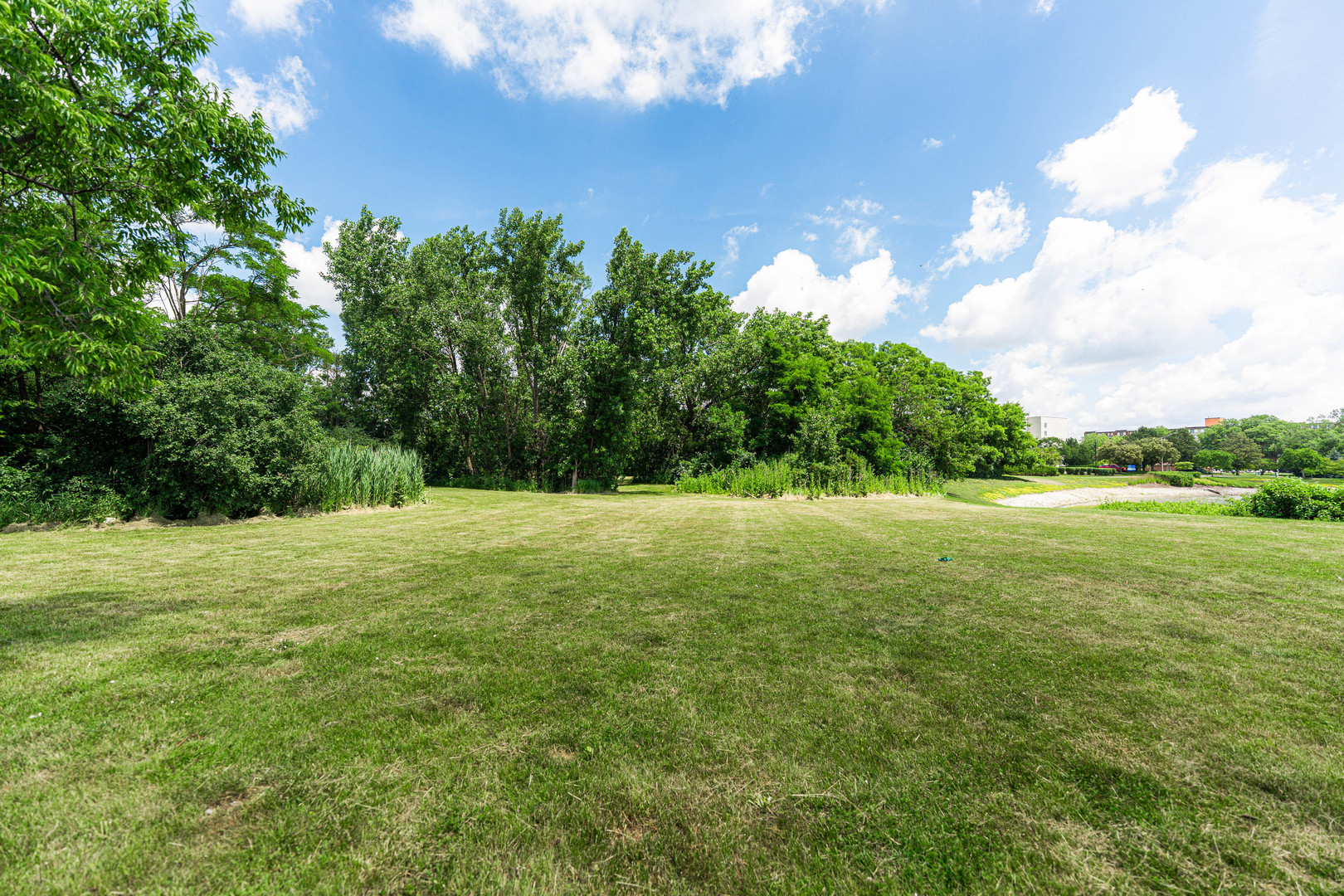 250 St Regis, Lombard, IL 60148