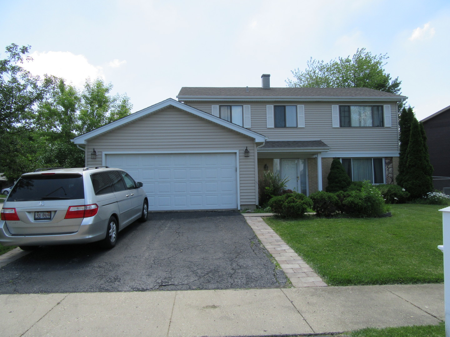 1134 Hunter Street, Lombard, IL 60148