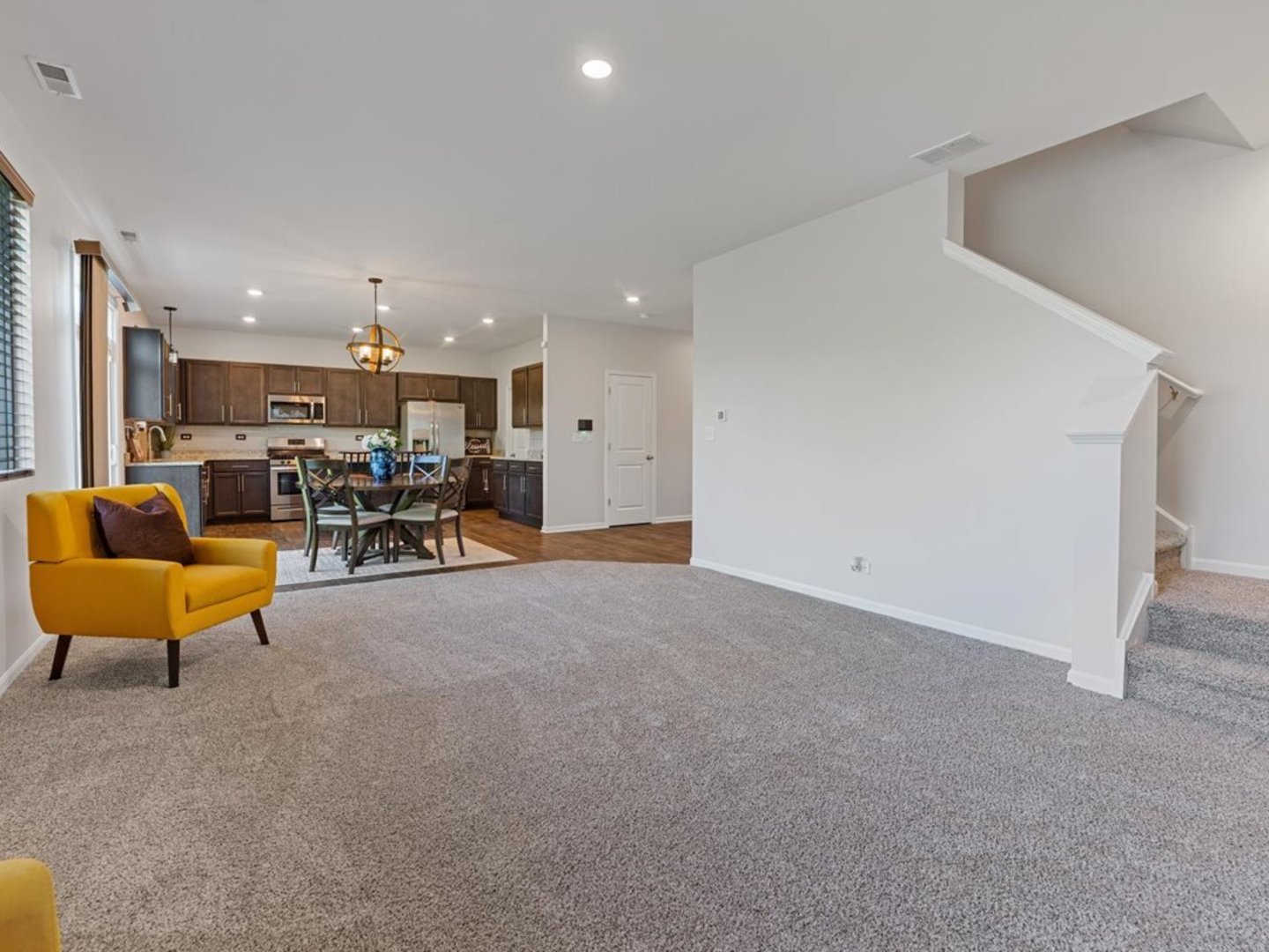 434 S Dollinger Drive, Romeoville, IL 60446