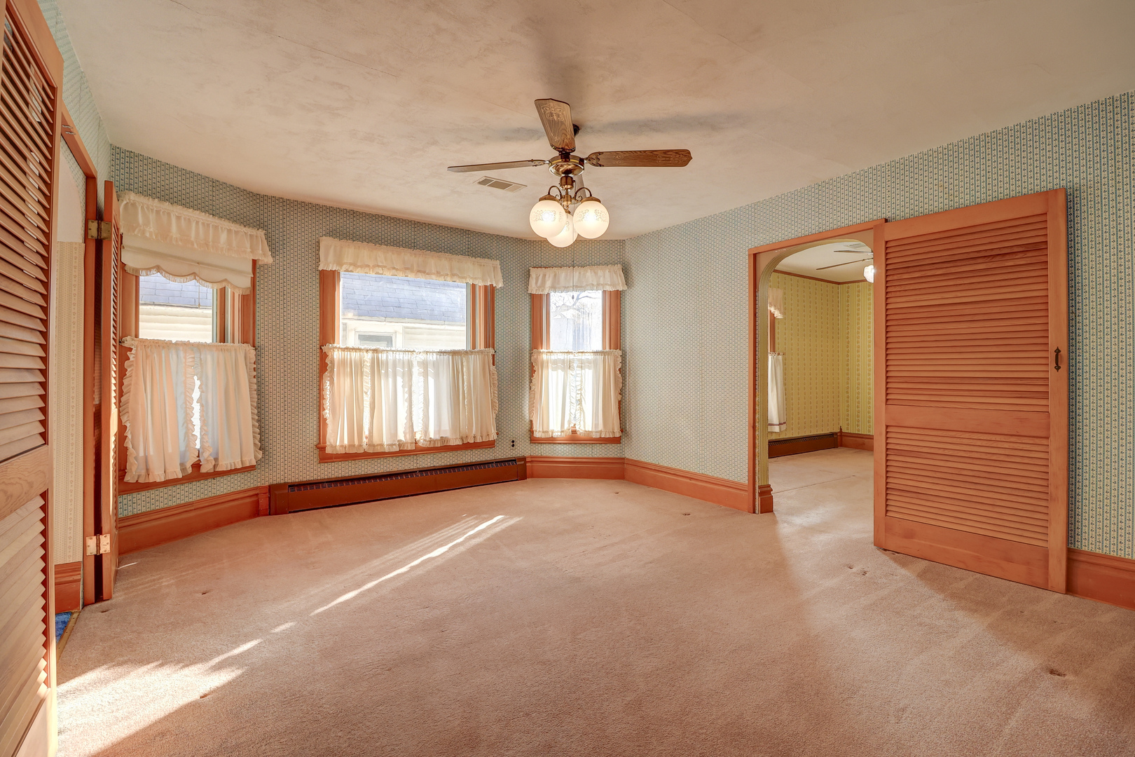 511 7th Avenue, Sterling, IL 61081