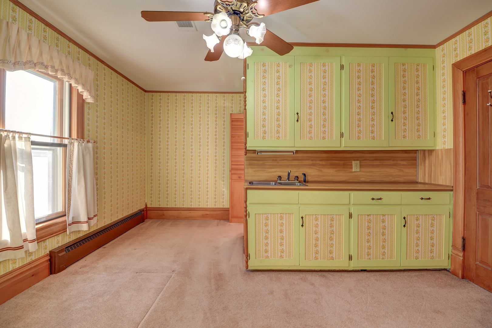 511 7th Avenue, Sterling, IL 61081