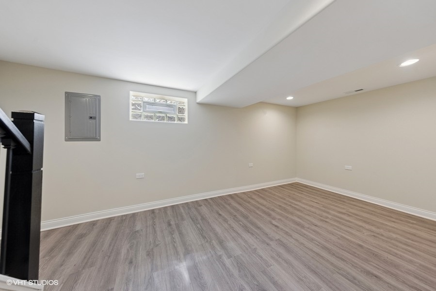 7300 S Wolcott Avenue, Chicago, IL 60636