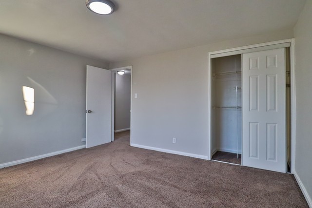 900-934 & 825-835 North Prairie & North Raynor Avenue, Joliet, IL 60435