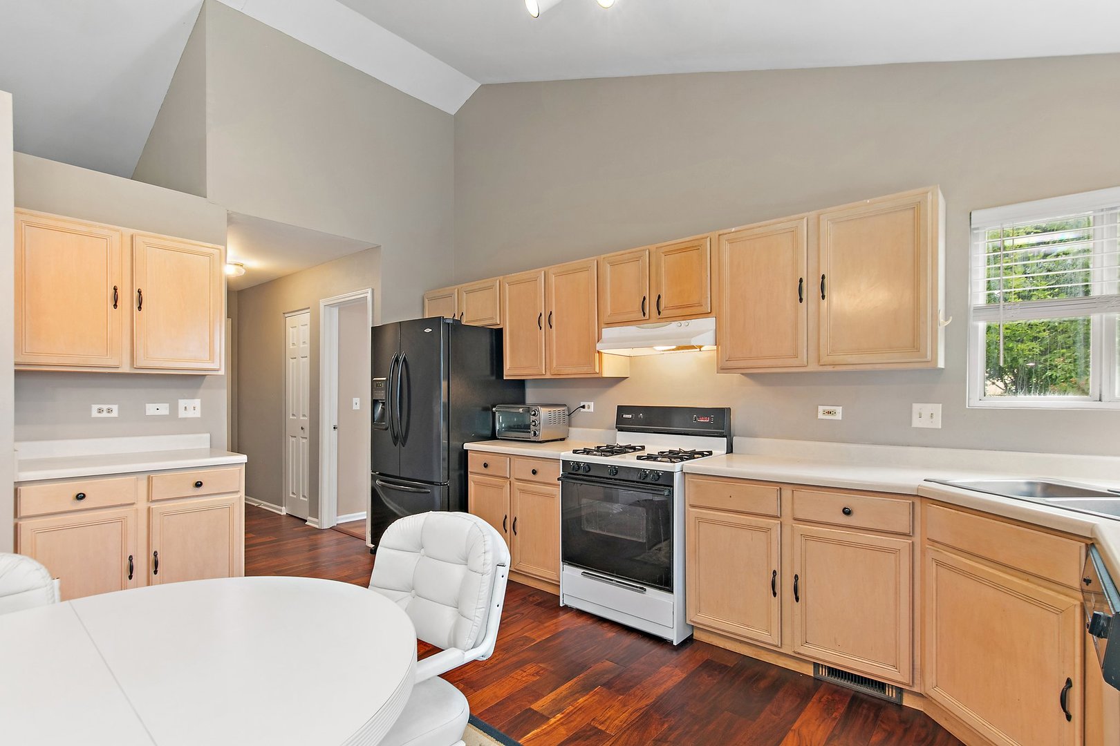 1531 Cumberland Parkway, Algonquin, IL 60102