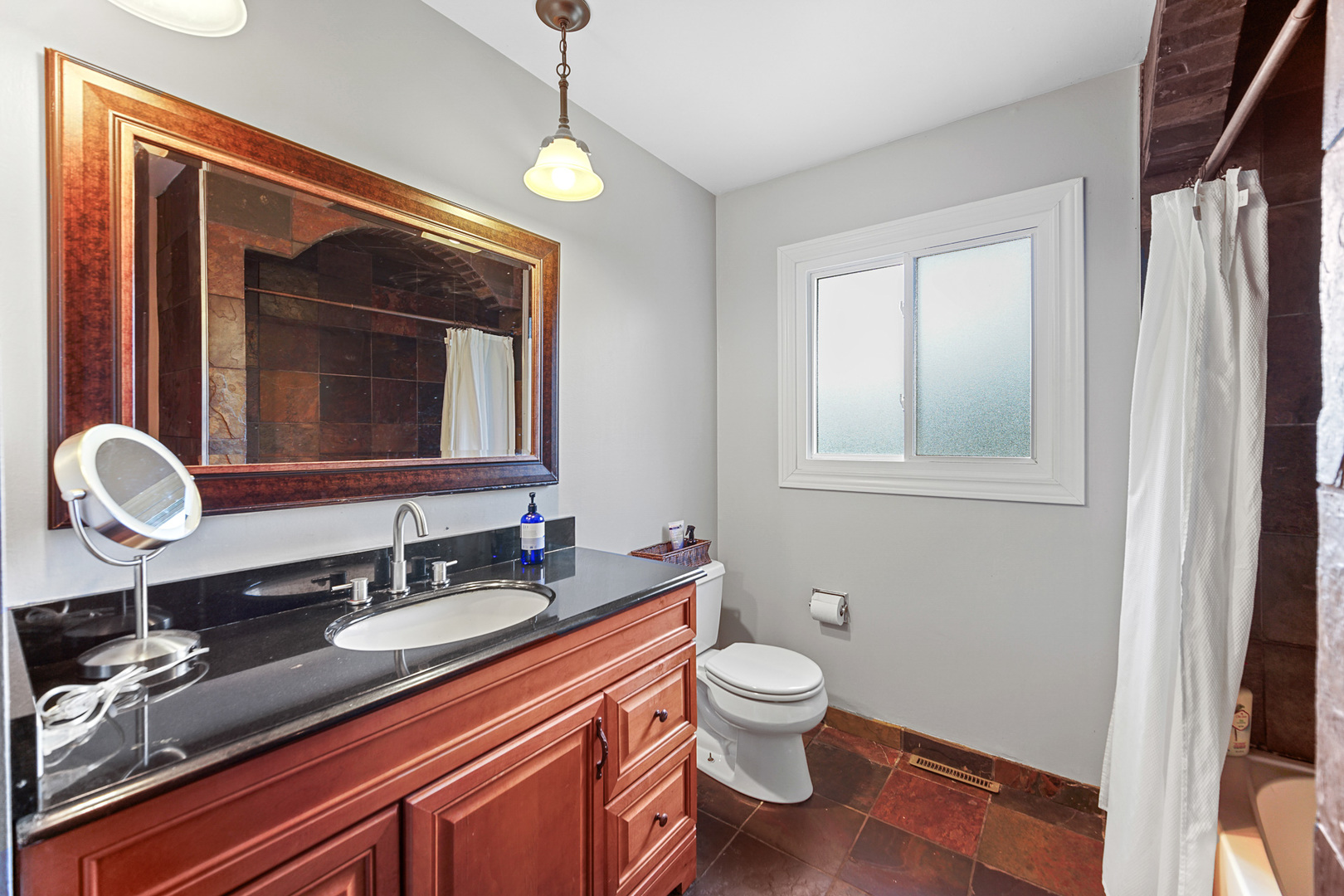 1S550 Nimitz Road, Oakbrook Terrace, IL 60181
