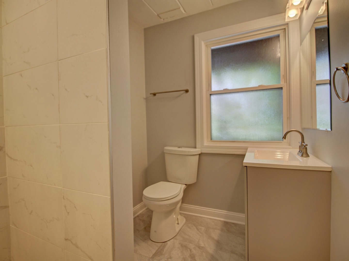 3938 N Central Avenue, Chicago, IL 60634