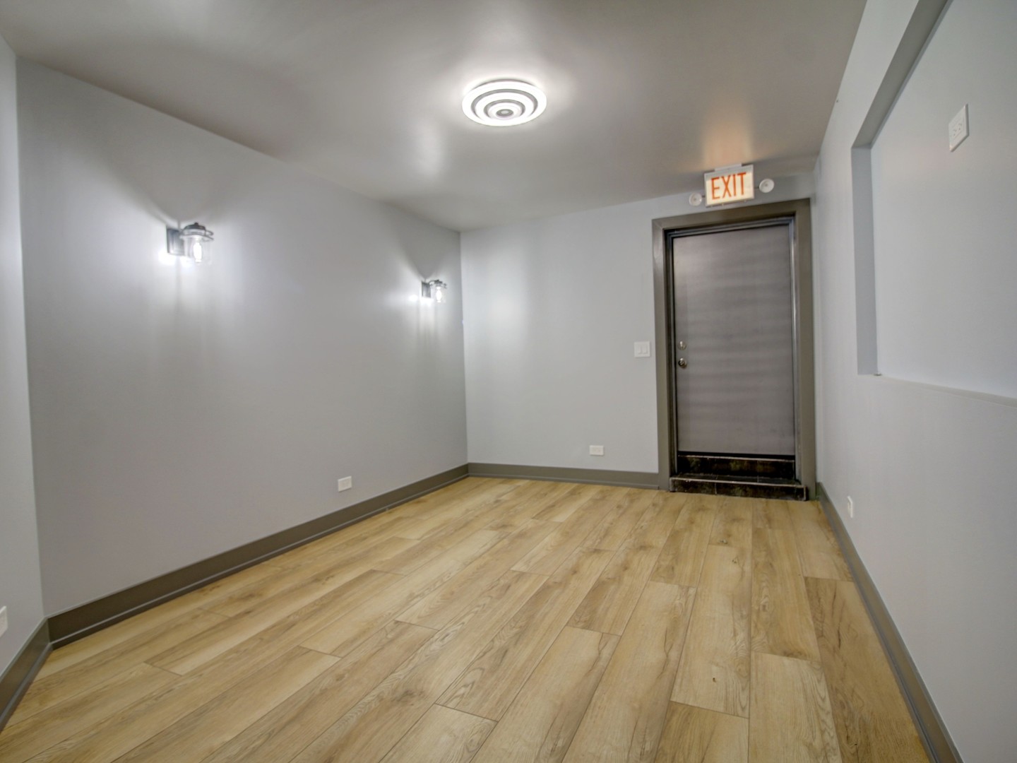 3938 N Central Avenue, Chicago, IL 60634