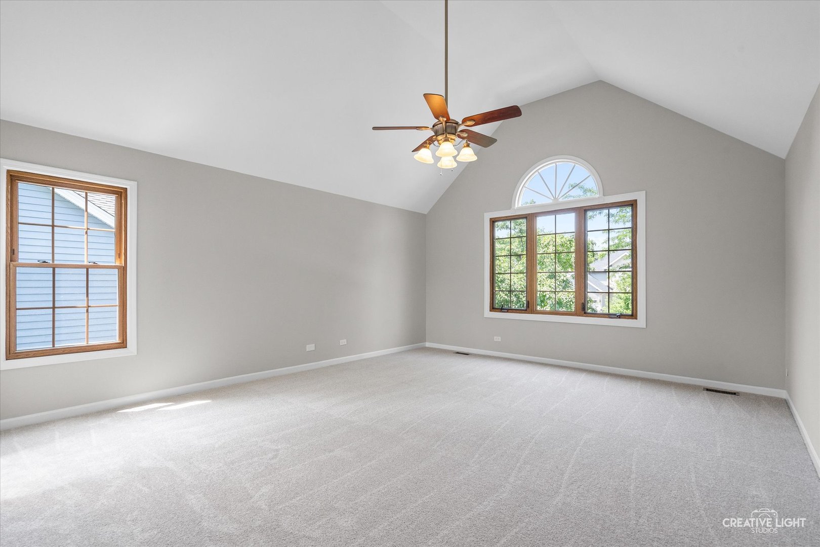 2120 Yellowstar Lane, Naperville, IL 60564