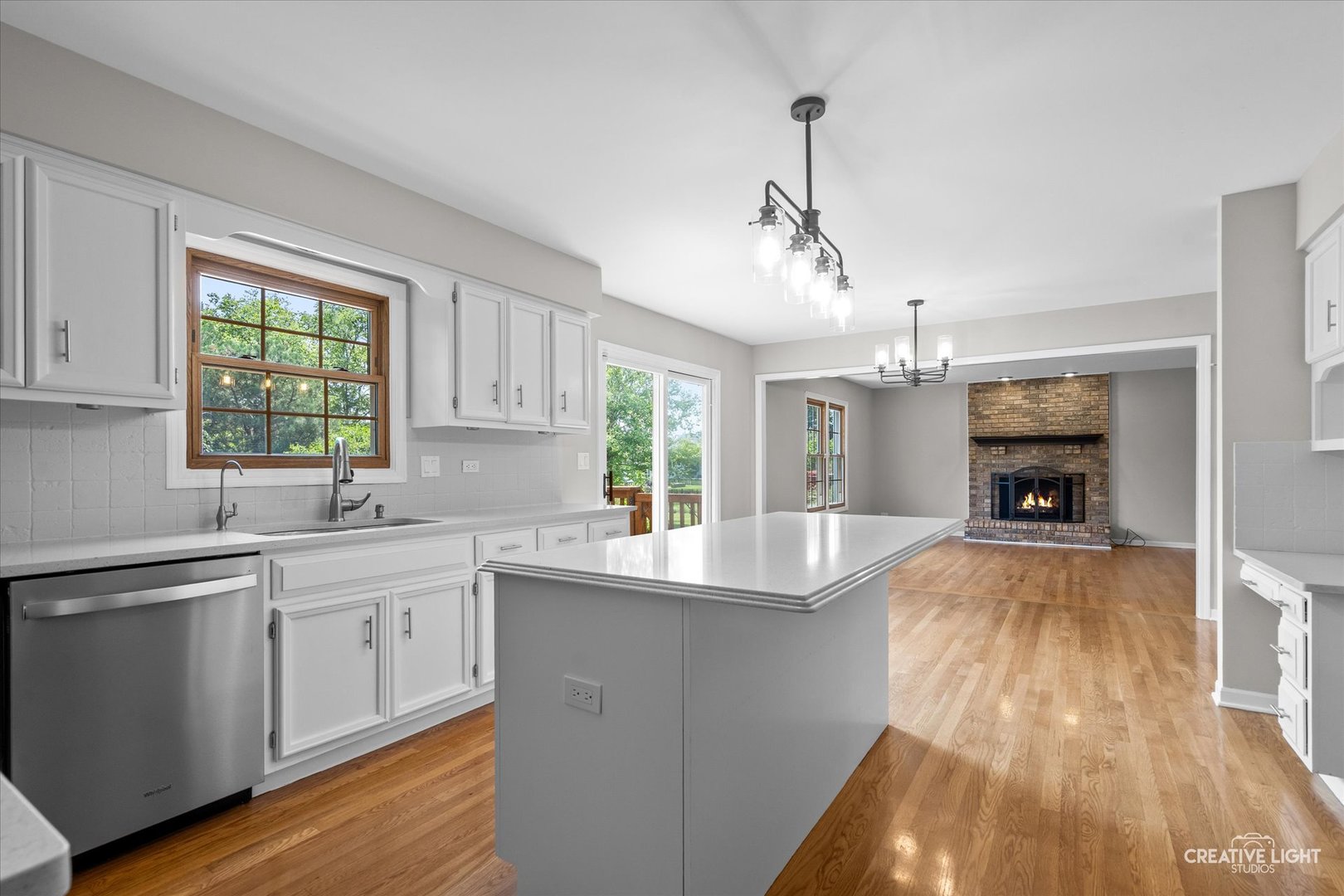 2120 Yellowstar Lane, Naperville, IL 60564