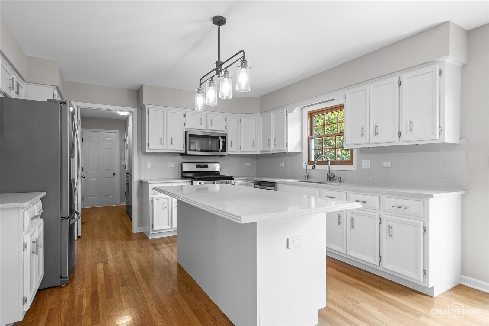 2120 Yellowstar Lane, Naperville, IL 60564