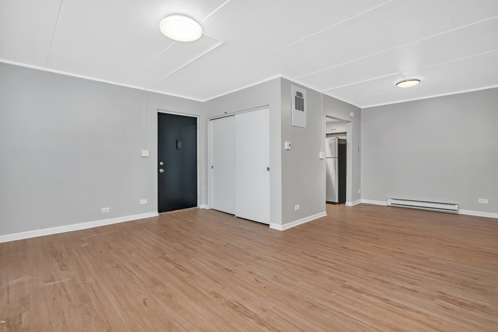 329 W Kimbell Avenue #13, Elmhurst, IL 60126