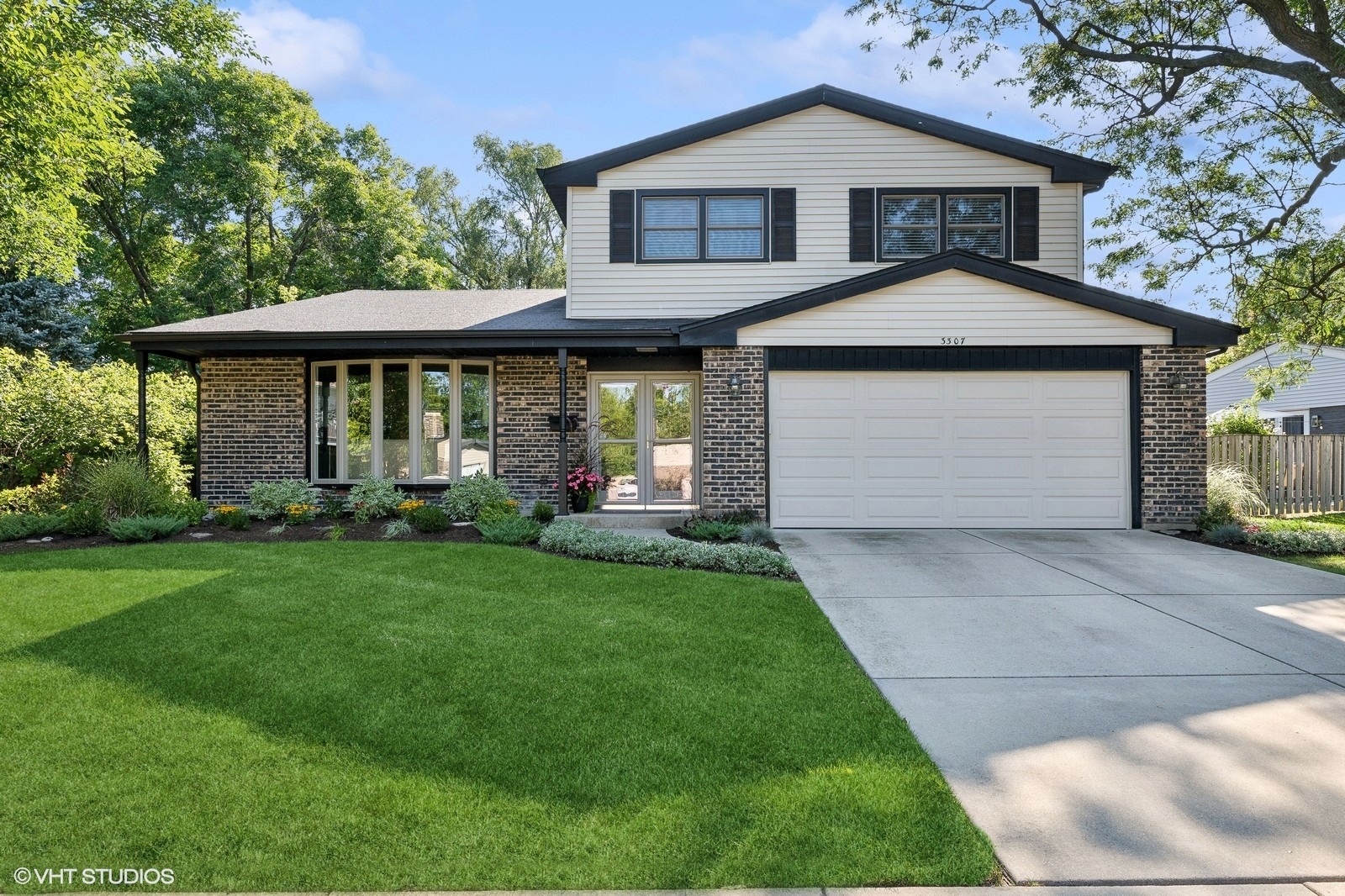 3307 N Page Street, Arlington Heights, IL 60004