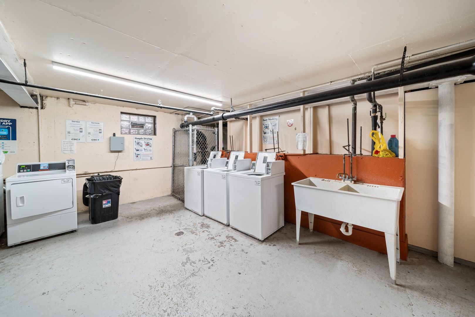 826 E Old Willow Road #103, Prospect Heights, IL 60070