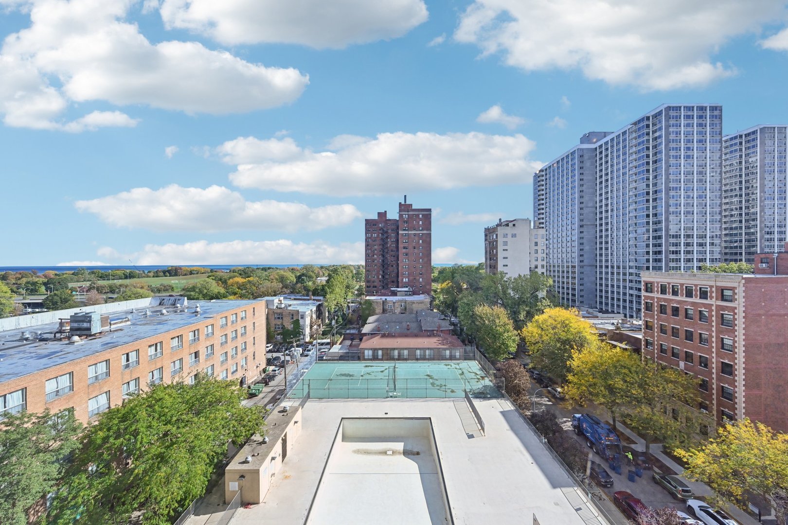 4343 N Clarendon Avenue #1004, Chicago, IL 60613