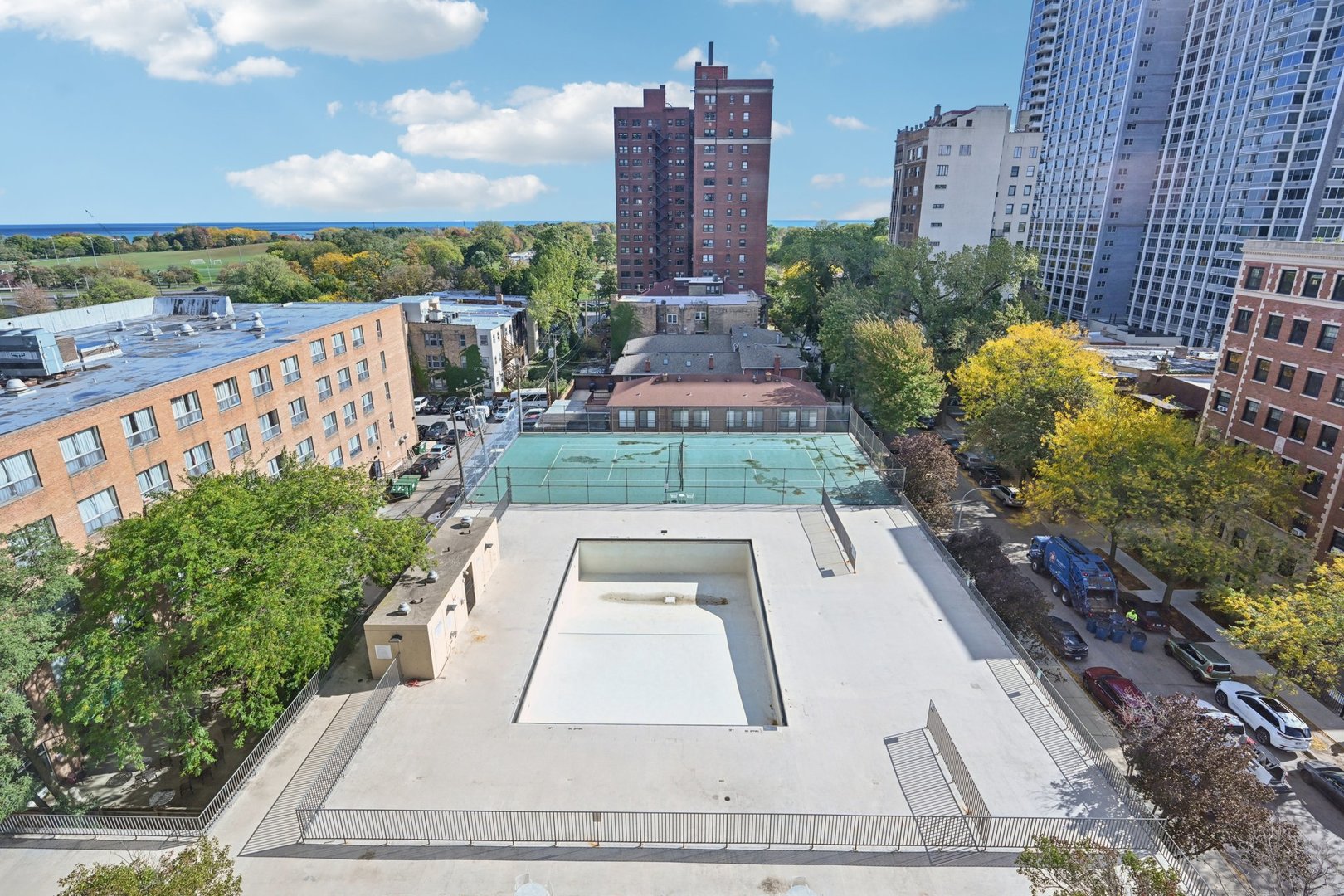 4343 N Clarendon Avenue #1004, Chicago, IL 60613