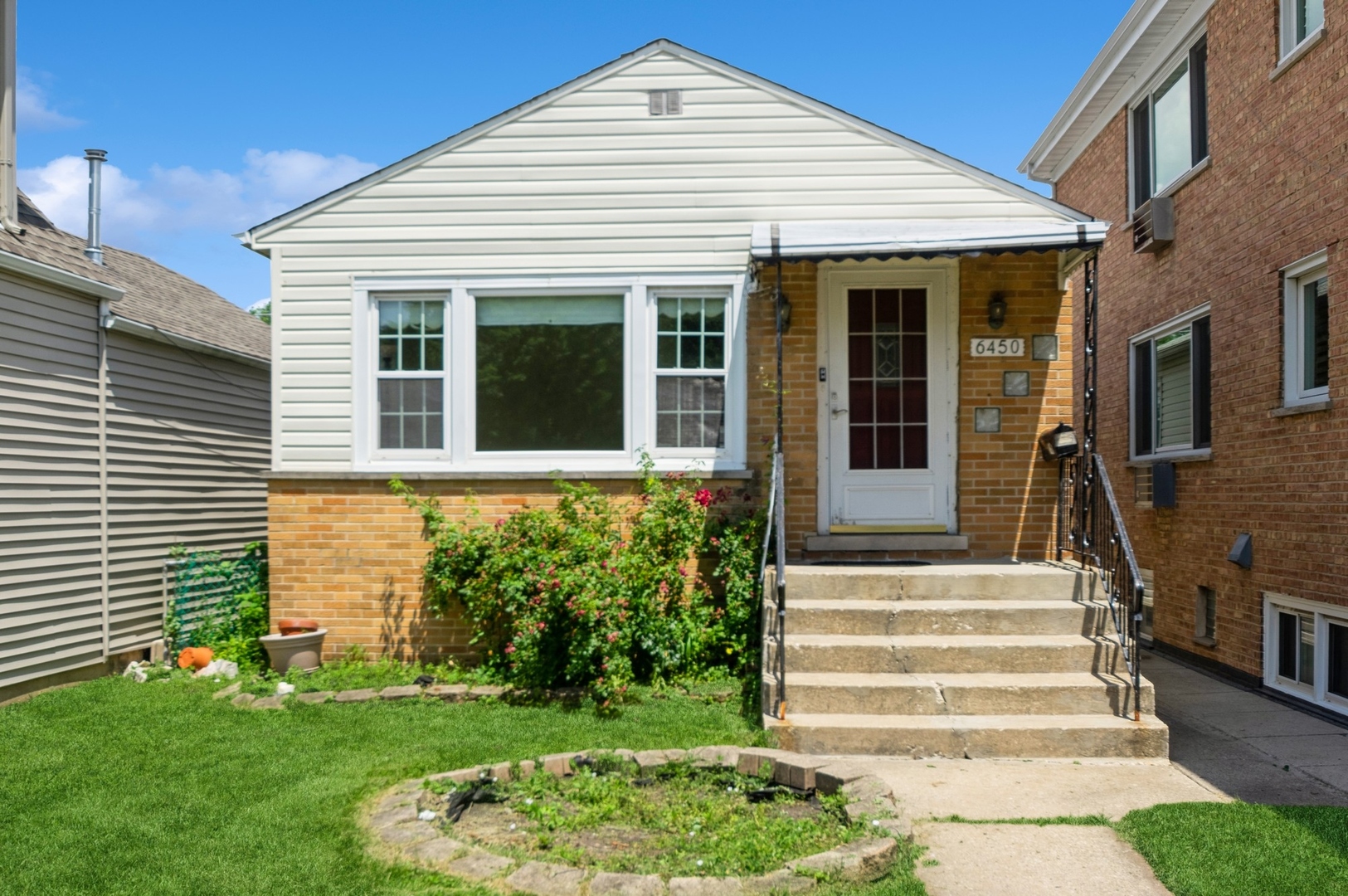 6450 W Montrose Avenue, Harwood Heights, IL 60706