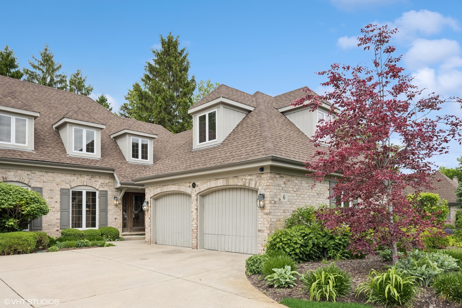 6 Tartan Ridge Road, Burr Ridge, IL 60527