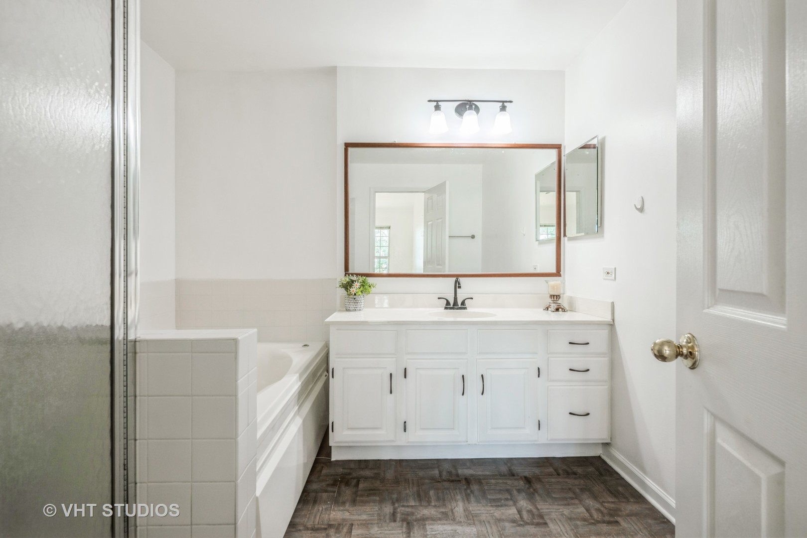 602 Muskegan Court #602, Vernon Hills, IL 60061