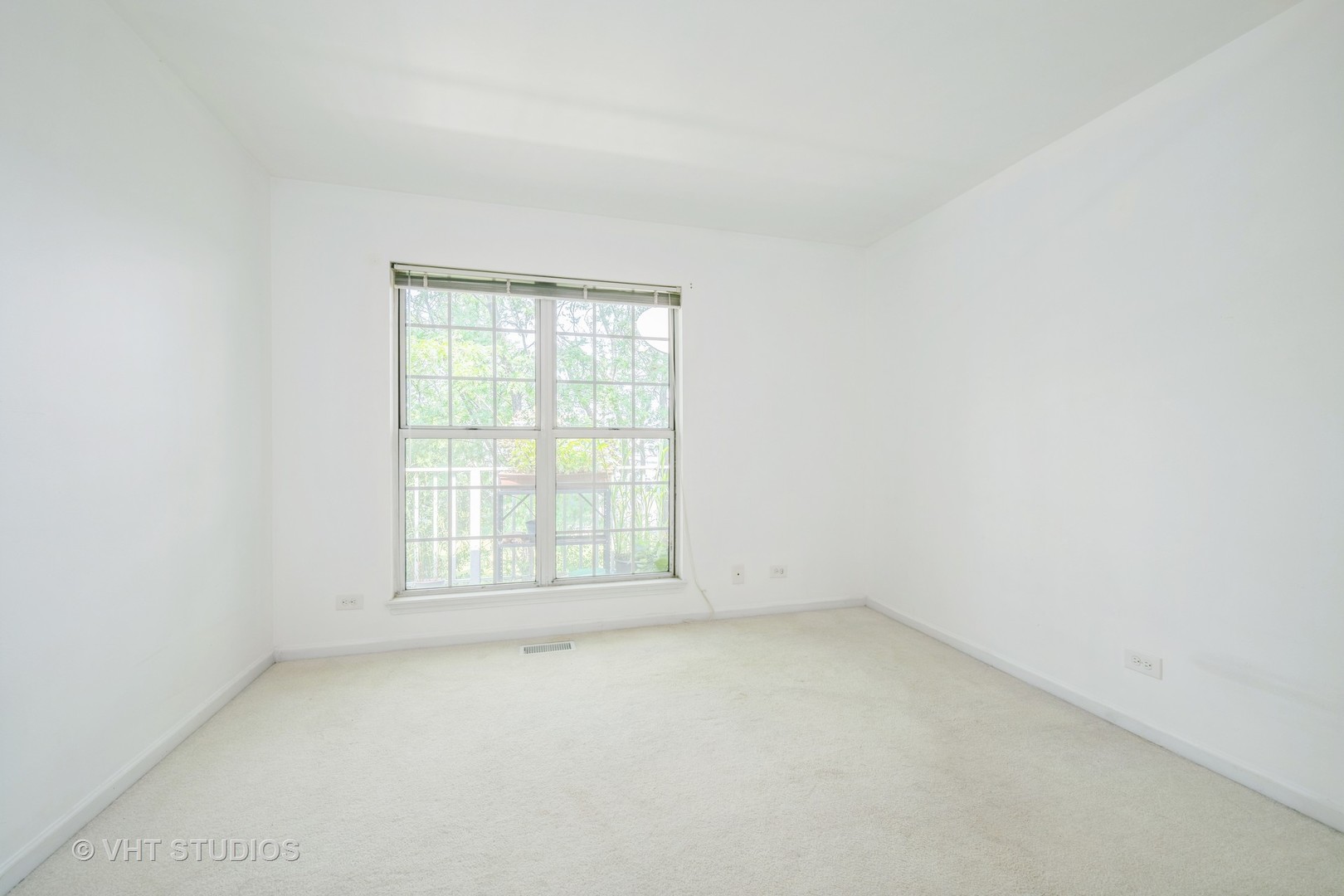 602 Muskegan Court #602, Vernon Hills, IL 60061