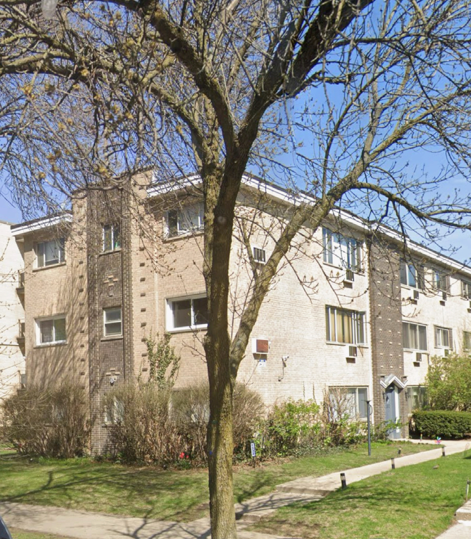 1332 W Touhy Avenue #3B, Chicago, IL 60626