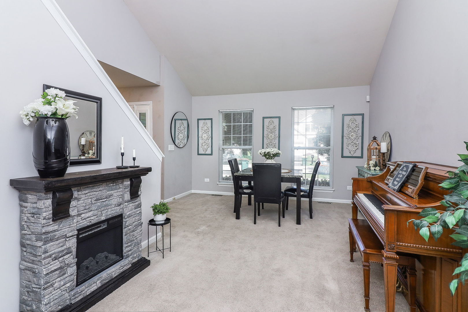 1769 Autumn Woods Lane, Romeoville, IL 60446